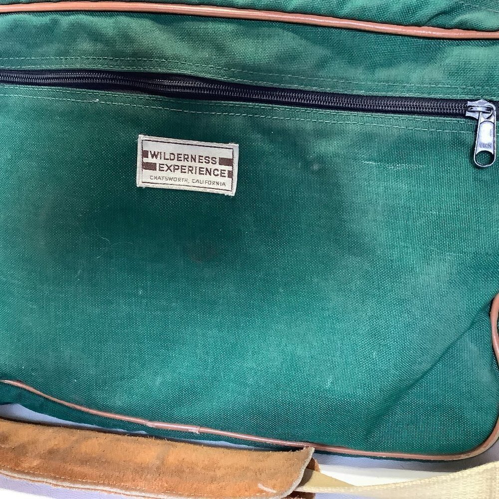 Vintage Wilderness Experience Duffle Bag Green 20" x 12" - Picture 9 of 16